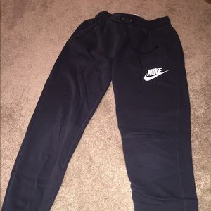 Nike Joggers